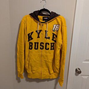 NASCAR yellow zip-up hoodie, Kyle Busch 18 - Size Men's L